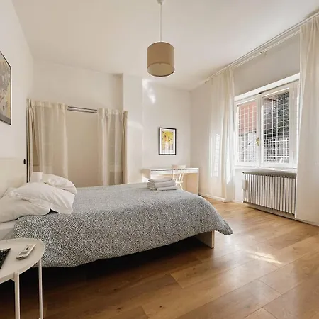 Vatican House Big * 罗马