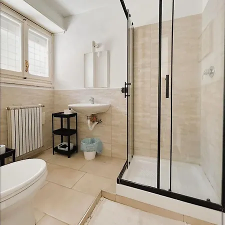 Vatican House Big 公寓